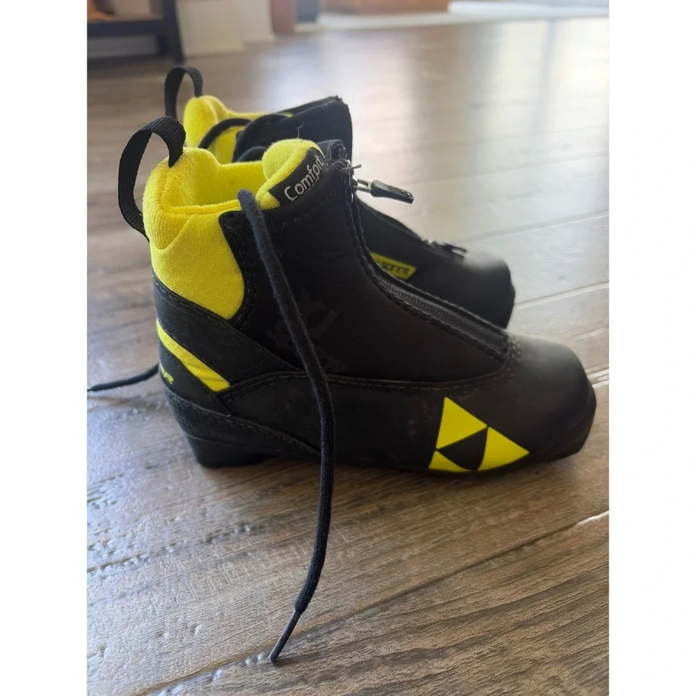 Fischer XJ Sprint Kids Cross Country Ski Boots Black EU 30 NNN Nordic‎ read